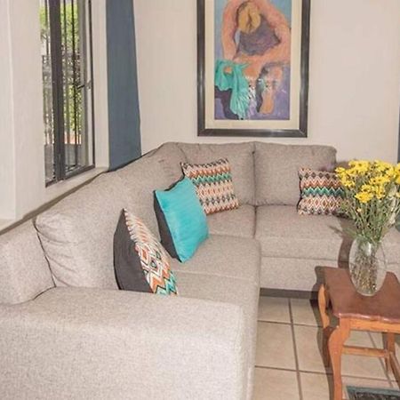 Enjoy Ac In The Queen'S Suite At Inn Ajijic Bagian luar foto